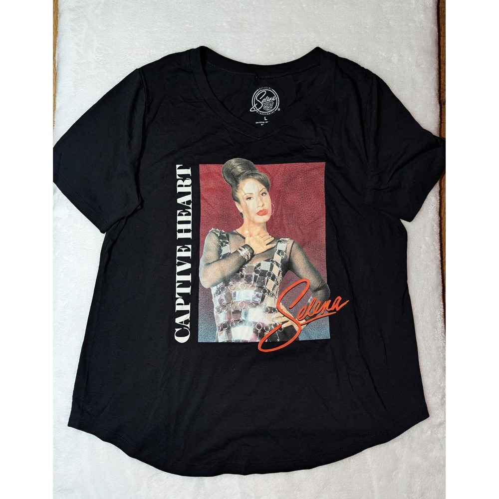 Official Selena Captive‎ Heart Graphic T-Shirt Black V-Neck Large RN117508